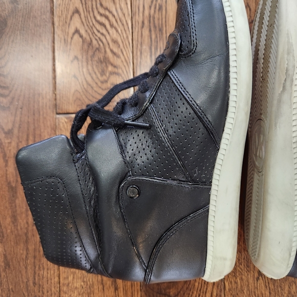 Michael Kors WEDGE Shoes - Picture 11 of 16